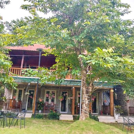 Lava Rock Viet Nam Lodge Anhfly Resort Nam Cat Tien Exterior foto